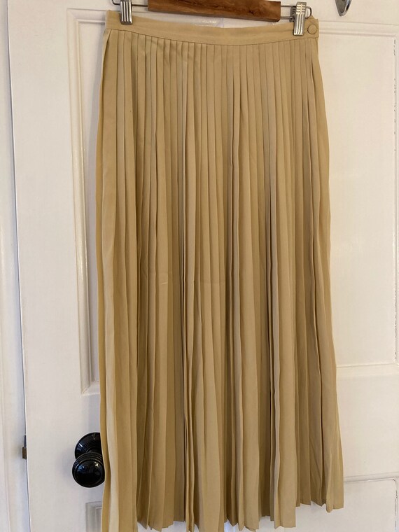 1980s butter coloured, silky, long pleated skirt