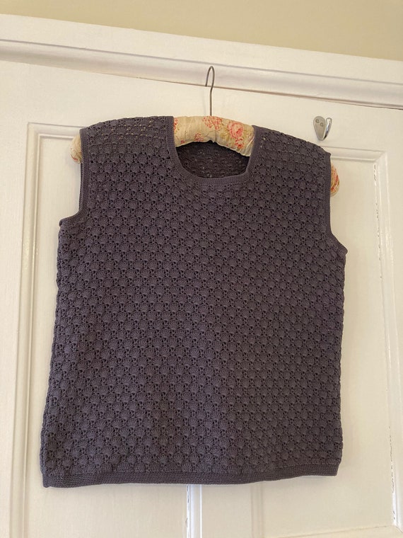 1930s crocheted grey cotton top