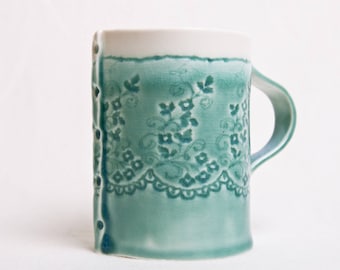 Tasse à café en dentelle de porcelaine bleu aqua