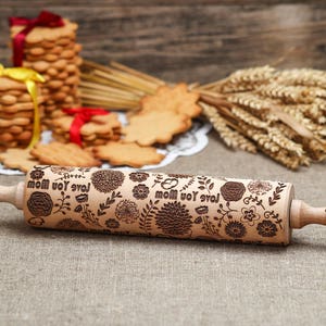 Springerle rolling pin Springerle cookie mold Springerle cookies German cookie Dandelion carved cookie stamp For mum Cookie decorating Clay