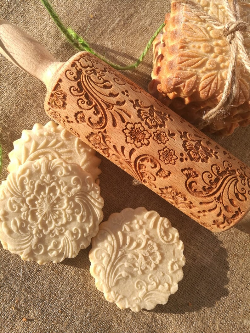 PAISLEY engraved rolling Embossed dough roller Engraved wooden Etsy