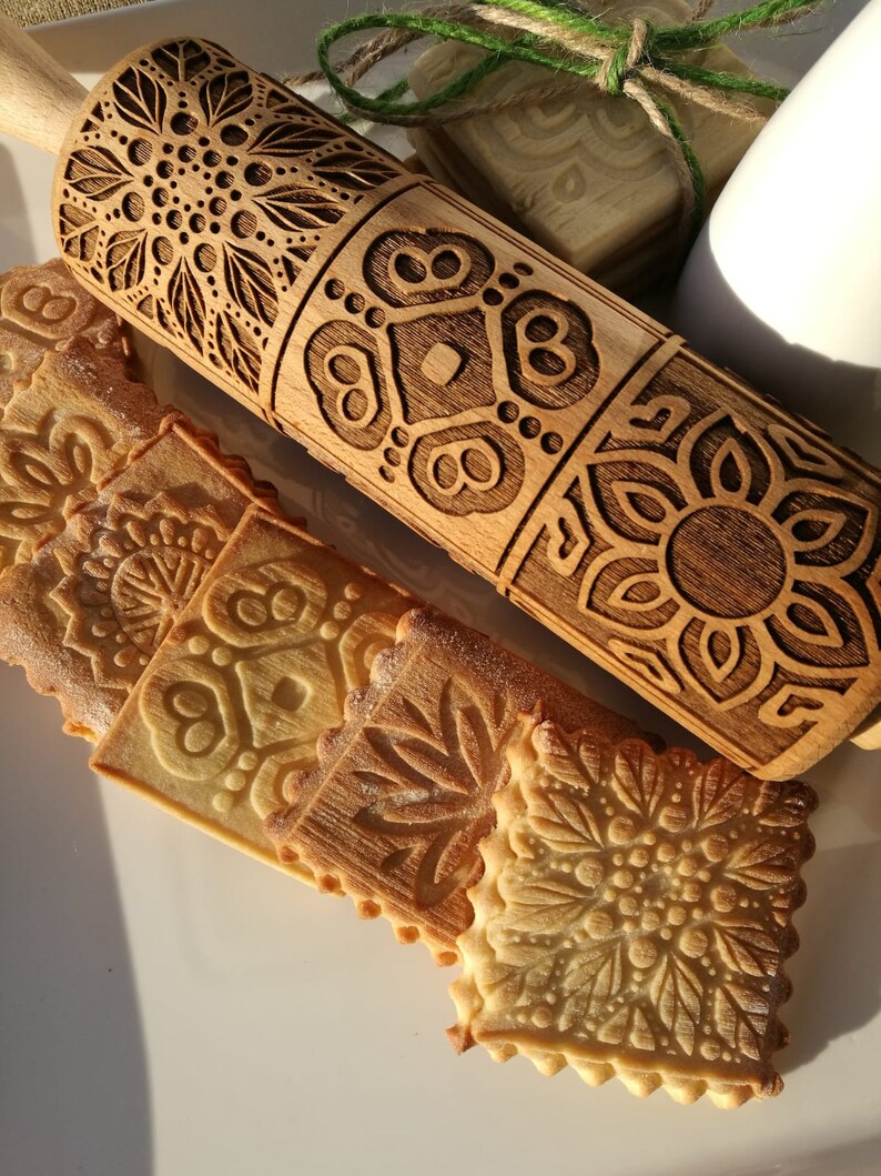 Mandala Embossing rolling pin Cookie cutter Embossed dough roller Gift Gingerbread Cookies Clay Roller Pottery Ceramics tools Springerle image 3