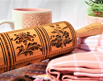 Springerle rolling pin Embossed rolling pin Deep carve Wooden Cookie mold Gift for mom Dough roller Cookie decorating Textured roller Clay