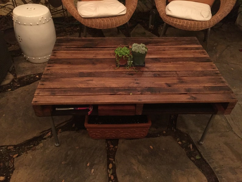 Rustic Upcycled Pallet Coffee Table