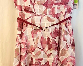 Belted sleeveless spring floral dress.  Size 18