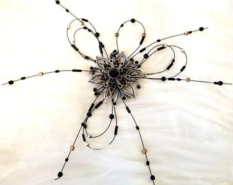 Large Vintage silver tone flower brooch