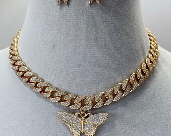 Small blinged butterfly necklace set