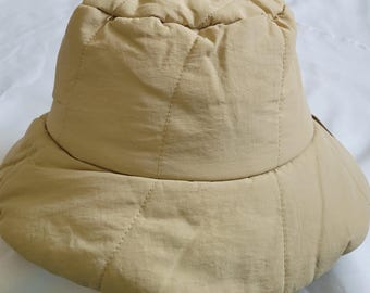 Bucket hat