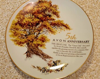 Avon vintage anniversary plate, Avon repersentative 5th anniversary plate, Avon "Great Oak" anniversary plate