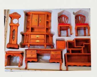 Vintage miniature dollhouse furniture
