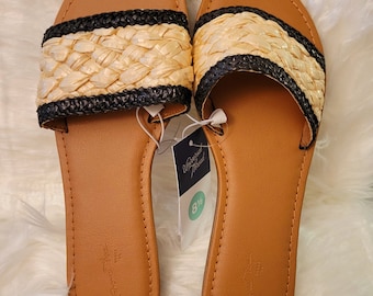 Ladies slides sandals. Size 8.5