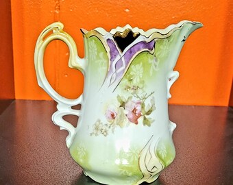 Vintage style creamer