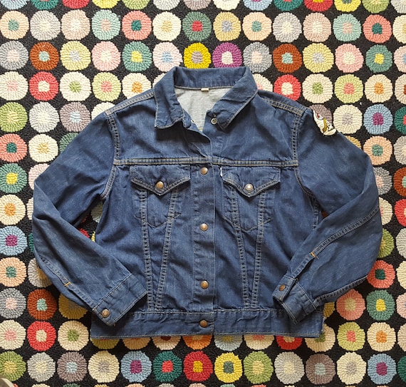 levi's snoopy denim jacket