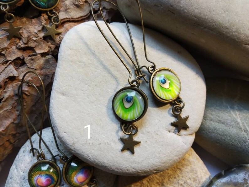 colorful peacock feathers,55 mm maxi,cabochon 12mm glass,earring,pearls,French touch,woman,bronze star long earrings