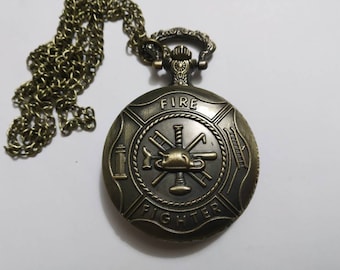 Orologio vintage Fire Fighter, stile pompiere, collana lunga, circa 4,5 cm di diametro, touchscreen francese, batteria di riserva inclusa, ideale come regalo o per te stesso