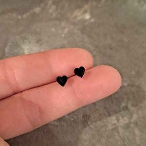 Tiny Little Black Heart Stud Earrings / Cute Gothic Earrings / Girly Goth Heart Studs / Valentine's Day Gift / Mini Hearts / Goth Jewelry