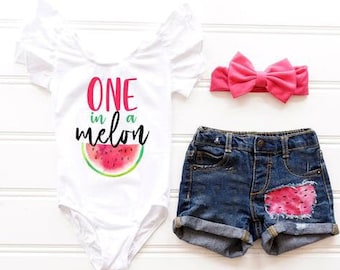1 st Birthday Outfit Baby Girl Clothing-Summer tank top Watermelon First birthday White Tank top with Watermelon Striped Bloomers set