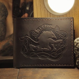 Cartera tríptica "Bergtroll". Envío GRATIS a TODO el mundo. Colaboración con David Thierree.