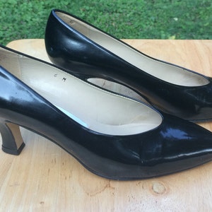 60&#39;s Vintage AIGNER Patent Leather Shoes; Retro, Black Patent Leather Etienne Aigner Shoes Size 6; Etienne Aigner Made in Spain Short Heels