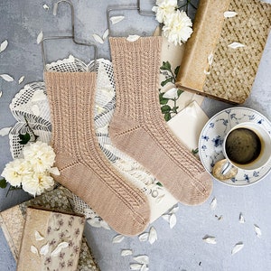 Knitting Pattern: Seaward Flow Socks / Textured Socks Knitting Pattern, Cabled Knit Socks, Instant download