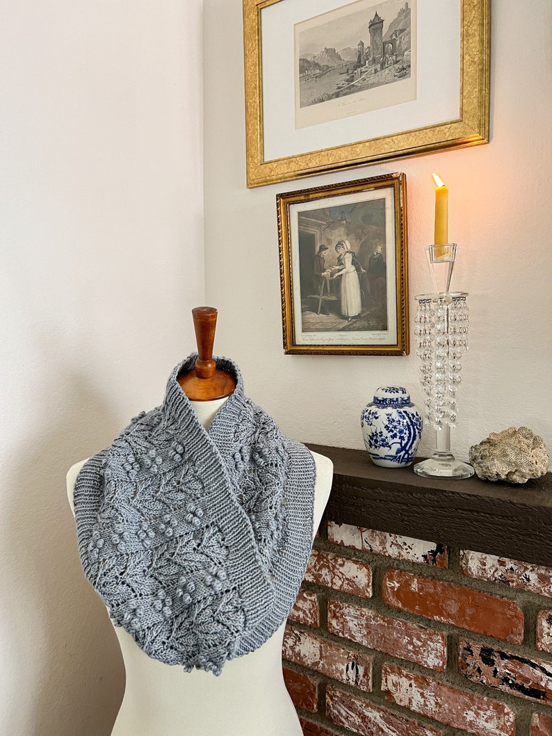 Knitting Pattern: Quercus Agrifolia Cowl / Cowl Knitting Pattern/ Textured Cowl Pattern / Digital Knitting Pattern image 3