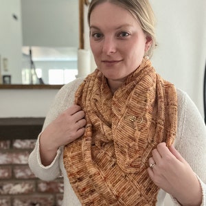 Knitting Pattern: Auklet Shawl / Digital knitting pattern, asymmetrical triangle shawl, knit lace scarf image 8