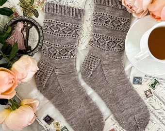 Knitting Pattern: The Willful Wallflower / Sock Knitting Pattern/ Textured Sock Pattern / Digital Knitting Pattern