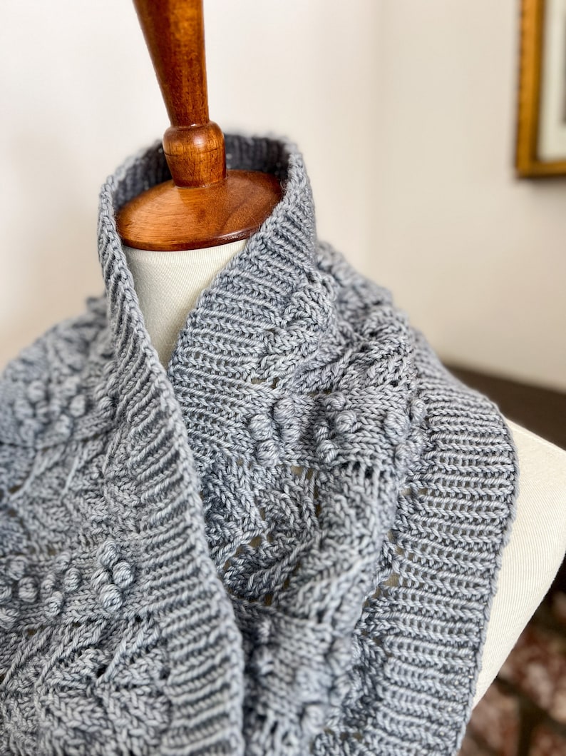 Knitting Pattern: Quercus Agrifolia Cowl / Cowl Knitting Pattern/ Textured Cowl Pattern / Digital Knitting Pattern image 5
