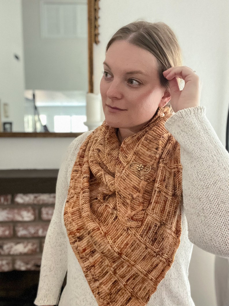 Knitting Pattern: Auklet Shawl / Digital knitting pattern, asymmetrical triangle shawl, knit lace scarf image 2