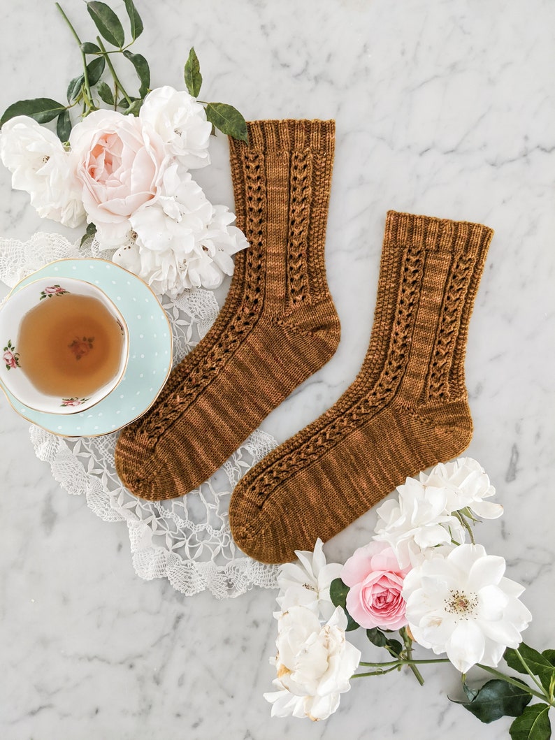 Knitting Pattern: Creme Brulee Socks / Textured Sock Knitting Pattern/ Lacy Sock Pattern / Digital Pattern image 1