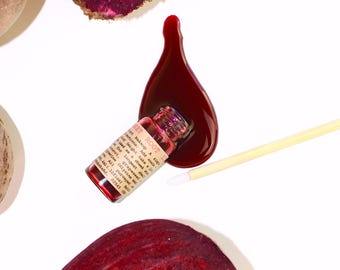 Beet Root Lip Stain . ultra natural vampire red tinted lip gloss