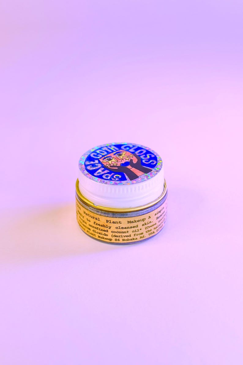 Lucidalabbra Space Goth. Balsamo illuminante blu con riflessi di spirulina, trucco vegetale immagine 8