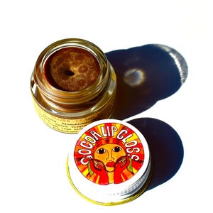 Cocoa Lip Gloss . a simple ultra natural moisturizing tinted lip balm