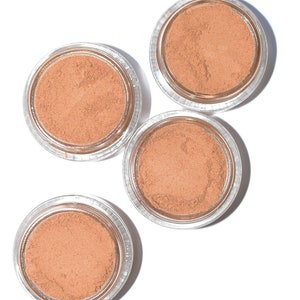 Foundation Powder . made with plants image 3