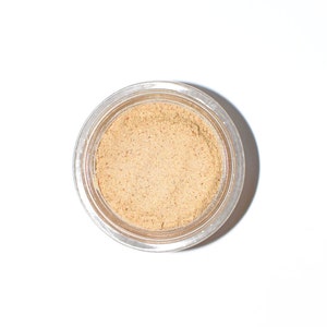 Foundation Powder . made with plants image 8