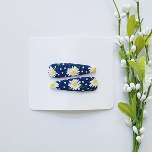 Daisy flowered snap clips, snap clips, girl clips