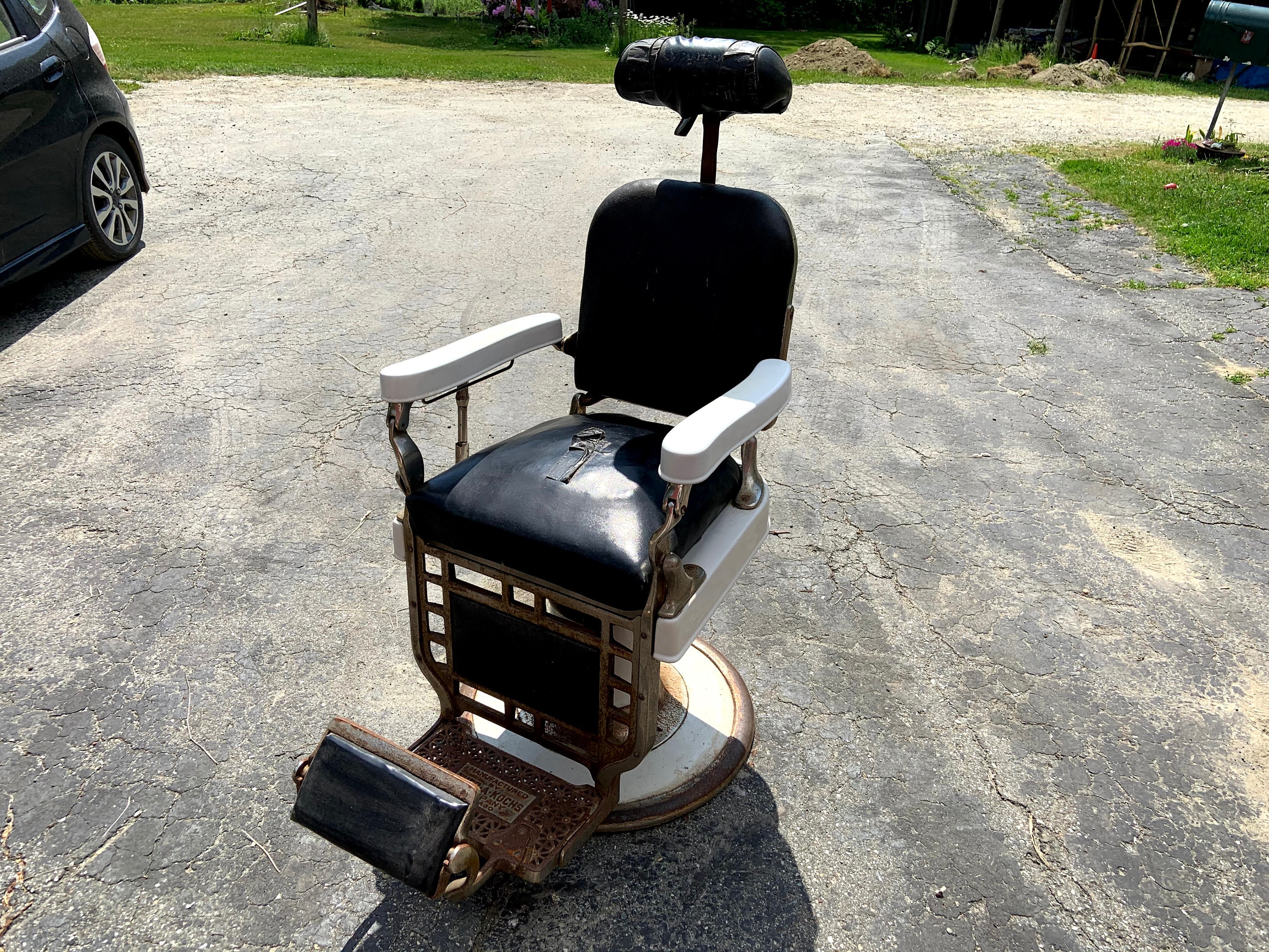 Old barber chairs outlet