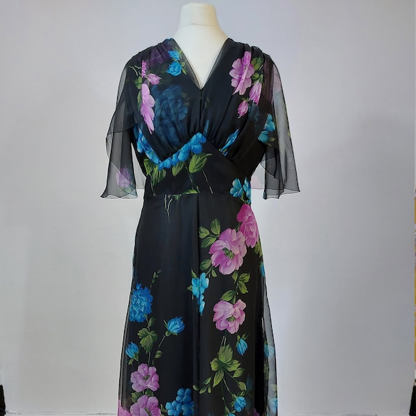 1970s black floral chiffon angel sleeve maxi formal dress gown - size M