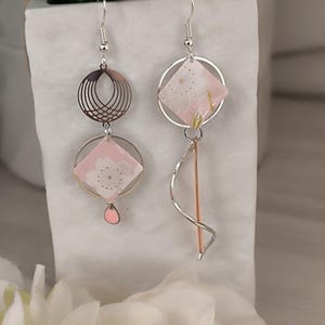 Asymmetrical earrings/handmade earrings/dangle earrings/gift/fashion earrings/pink earring