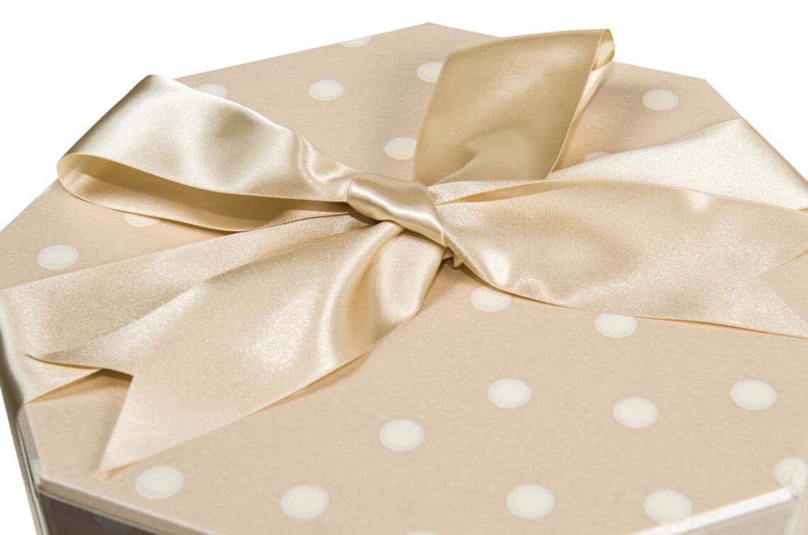 Octagonal Hat Box in Polka Dot Champagne Etsy