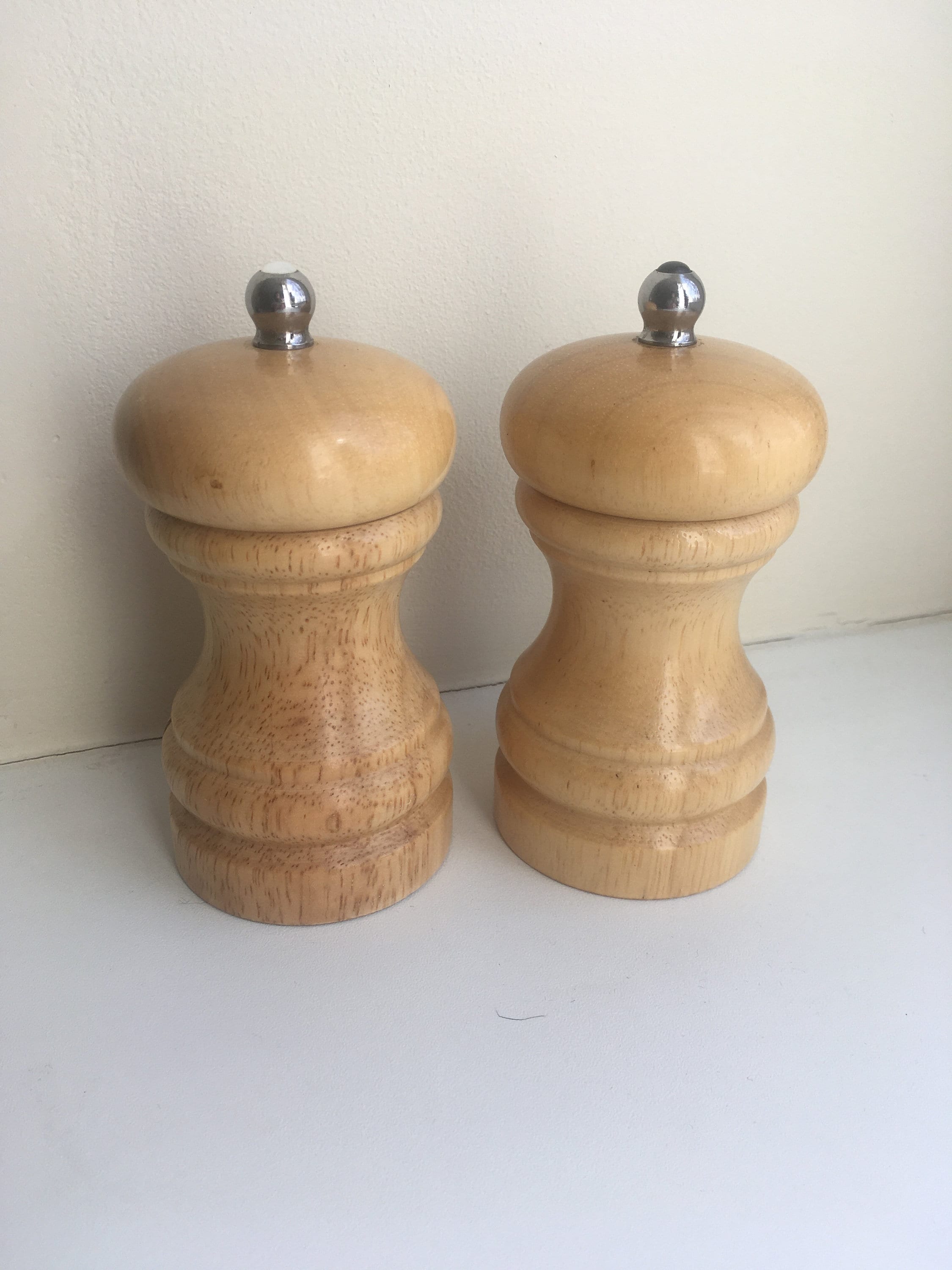 t&g salt and pepper