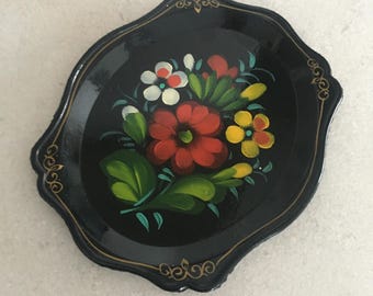 Vintage small metal hand painted tray.Decorative metal tray.Home decor.1970&#39;s