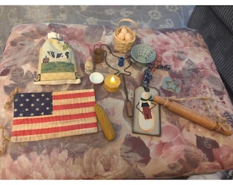 Veel vintage miniatuur wanddecoraties / metalen beeldjes – nautisch en rustiek thema