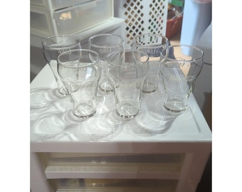 6 vasos clásicos de Coca-Cola con forma de campana, de 12,7 cm de alto.