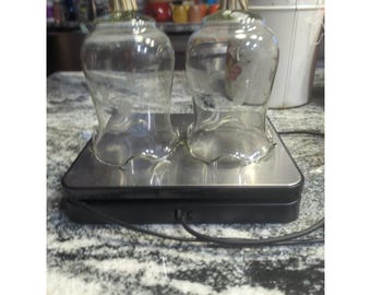 2 portavelas de vidrio vintage Homco Home Interior Hurricane con borde ondulado y grabado floral