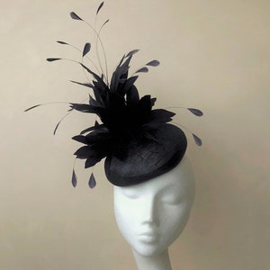 Navy Fascinator Blue Headpiece Wedding Fascinator Navy Feather Pillbox Ascot Hat Races Derby Ladies Day