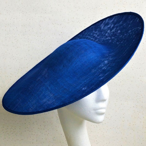 Helderblauwe Ascot-hoed Elektrische blauwe bruiloftshoed Saffier Fascinator Kentucky Derby Hat Moeder van de bruid Races Ascot