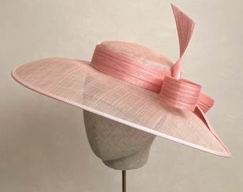 Sombrero canotier rosa pálido Tocado rosa Sombrero de boda ruborizado para madre de la novia Sombrero Ascot ruborizado Sombrero para ocasión Derby de Kentucky Sombrero para iglesia