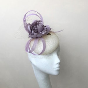 Lilac Fascinator Lilac and Ivory Wedding Fascinator with Veiling Ascot Headpiece Hatinator Lavender Purple Mauve Hat Wedding Guest Ascot Hat