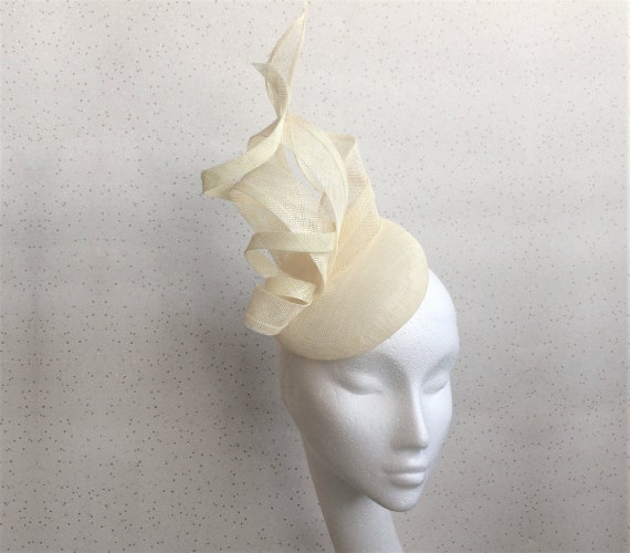 Yellow Ivory Feather Pillbox Hat Fascinator Headpiece Ascot Vintage Races 2280 